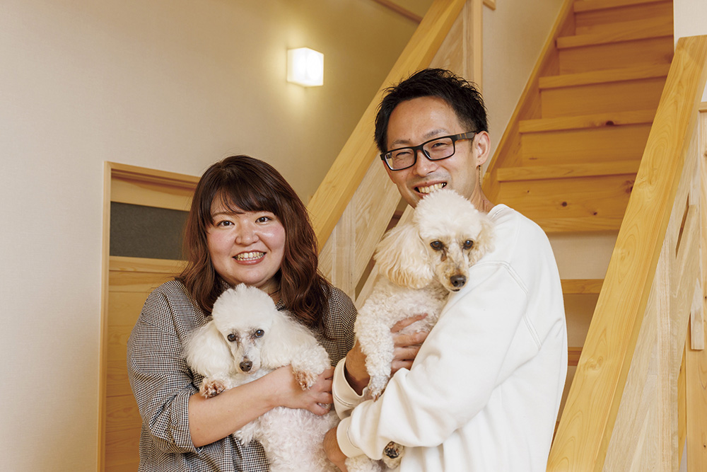 36 211109 家族も愛犬も、健やかに暮らせる 木の住まい