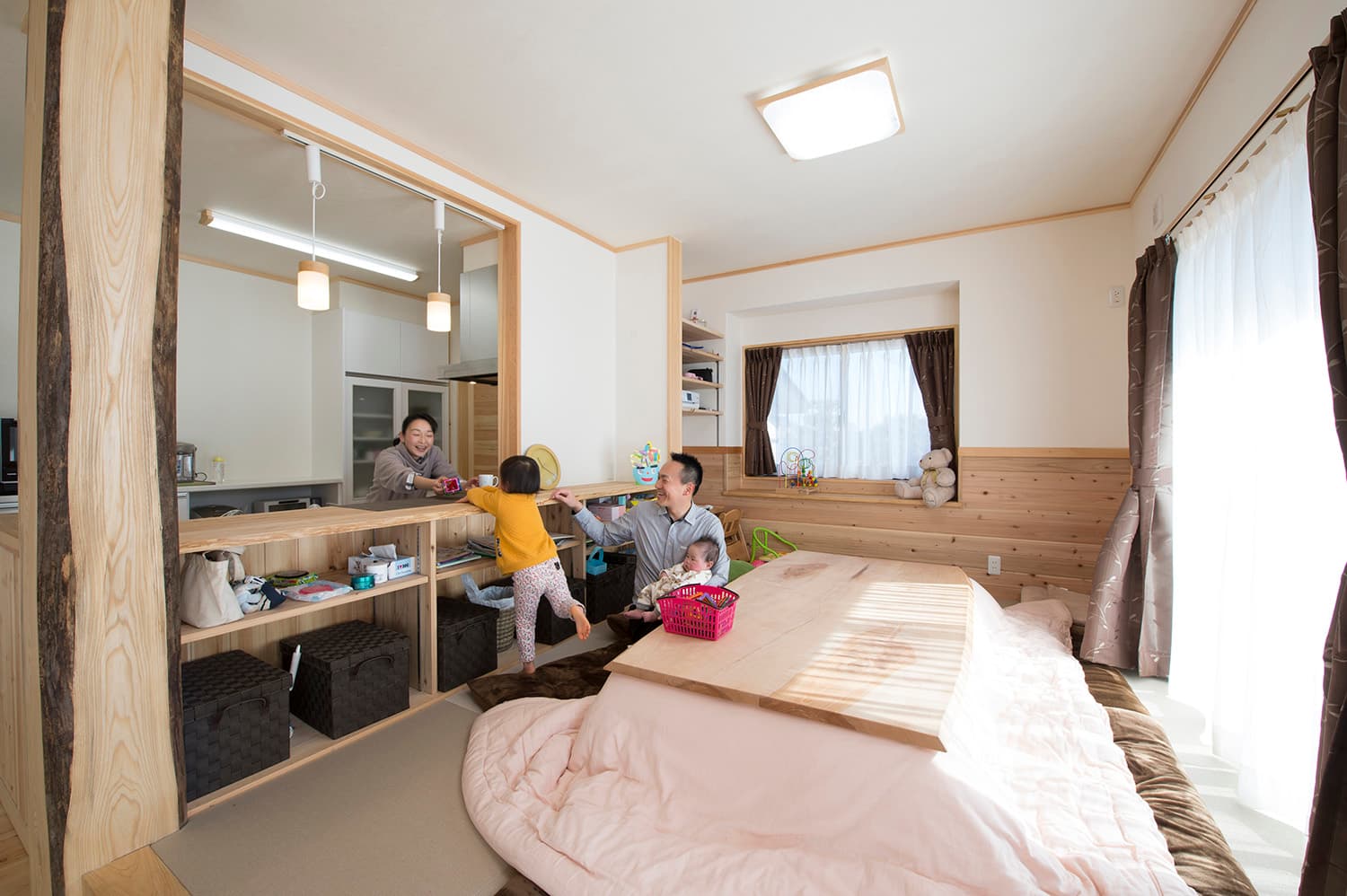 044 1 無垢材と自然の力を生かした 陽だまりの住まい