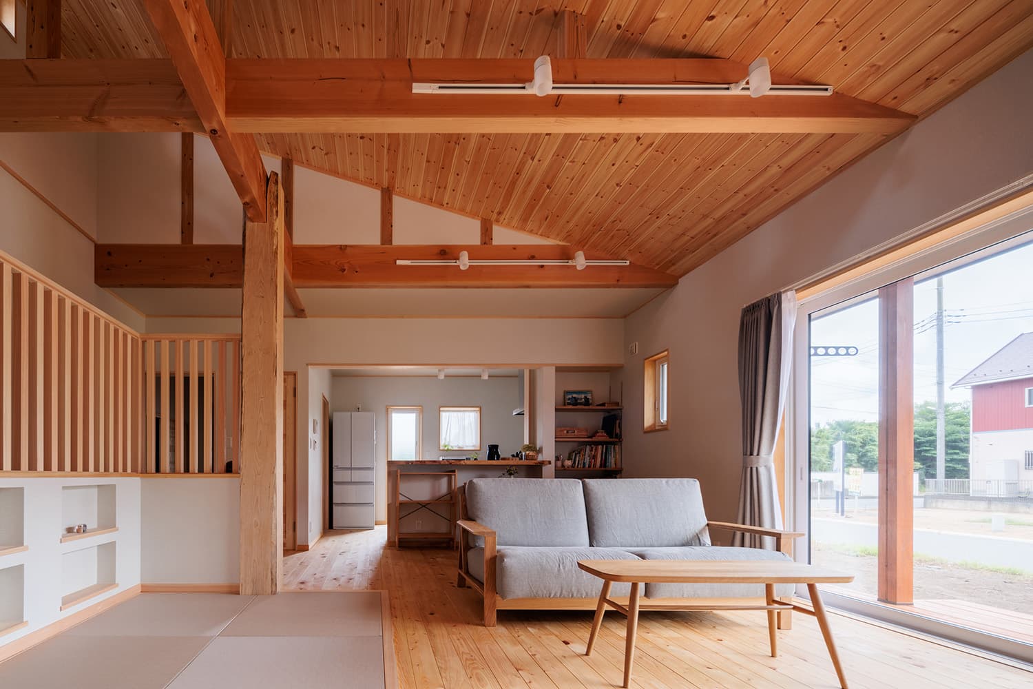 06_230814 06 230814 癒しの木の空間でお家時間を楽しむ平屋暮らし