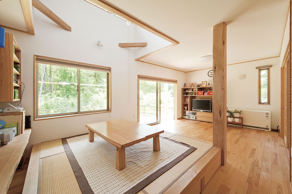 OBA6374 家族が集まる“つながり空間”のある住まい